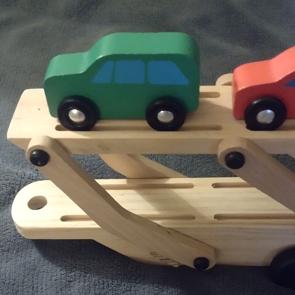 Melissa and Doug car carrier and two cars. - Picture 3 of 5
